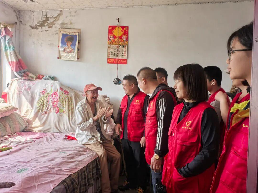 球盟会：【移风易俗看基层】滦南县坨里镇闵庄村：殡葬新风拂乡野 文明沃土育新风(图2)