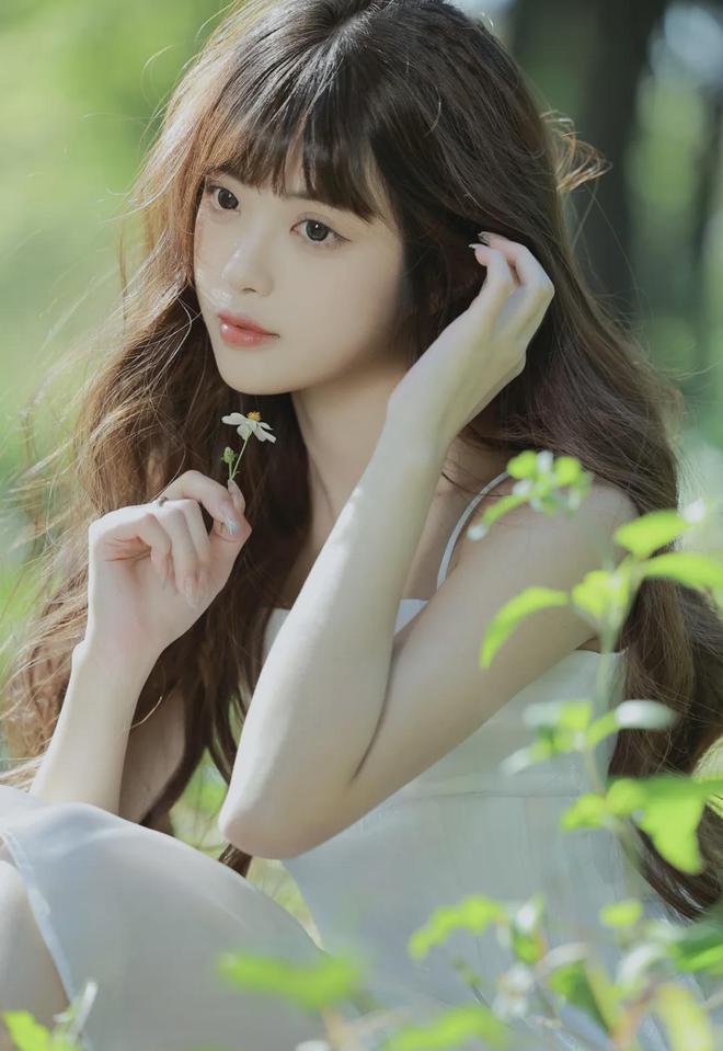 仙踪林18岁大陆女rapper(图1)