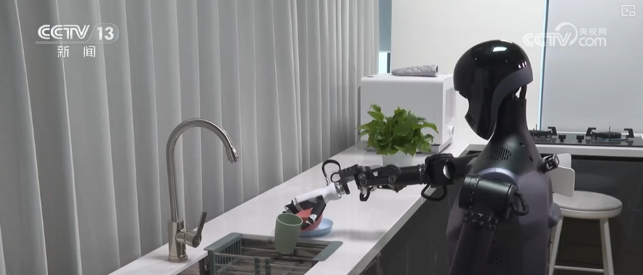 “智慧+养老”服务科技创新再发力 智慧“享”老为银发族兜牢稳稳幸福(图4)